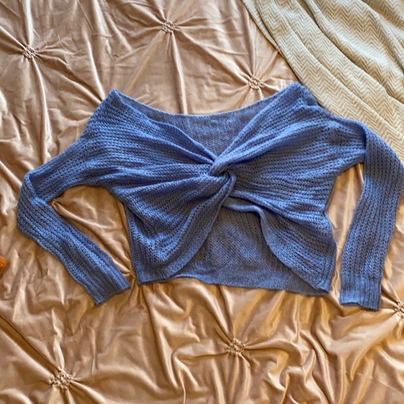 Wrap crop sweater - Picture 2 of 4